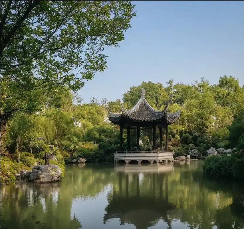 天津狼狈餐饮有限公司